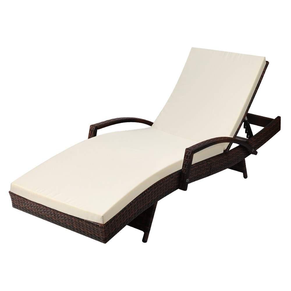 FF-LOUNGE-ARM-BR-202502281638-07.jpg
